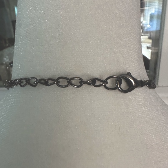 Vintage Fashion Necklace - Picture 4 of 6